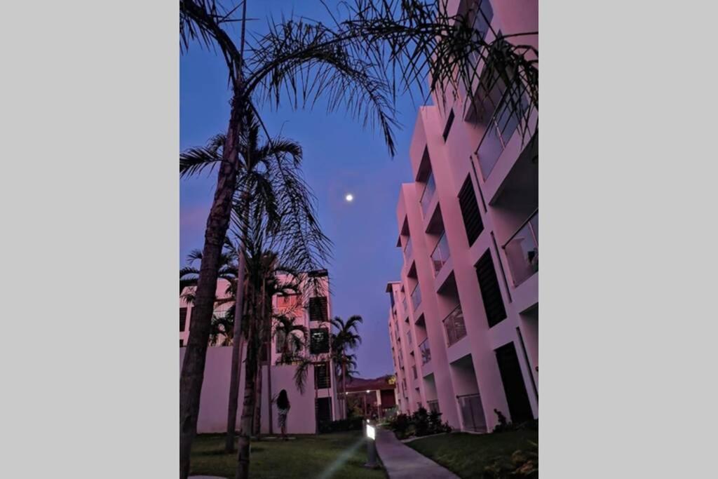 Departamento De Lujo En Manzanillo, Planta Baja Frente A La Alberca Διαμέρισμα Εξωτερικό φωτογραφία